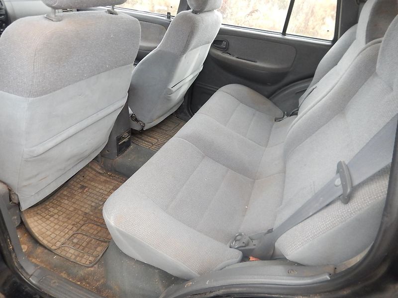 Kia Sportage 2.0 i, 4x4, TAŽNÉ - fotka 8 z 13