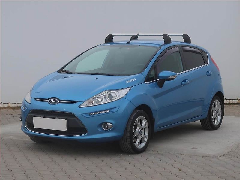 Ford Fiesta (2012) Titanium 1.4, Serv.kniha - fotka 2 z 15