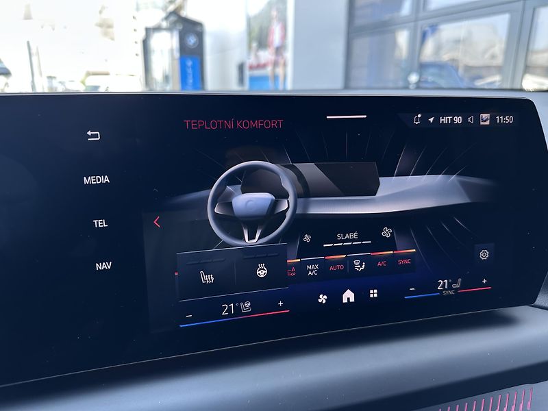 BMW Řada 1 120 M-Sport Paket PRO - fotka 16 z 26