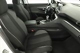 Peugeot 3008 (2018) 1.2 PureTech, ČR,1.maj - náhled 11