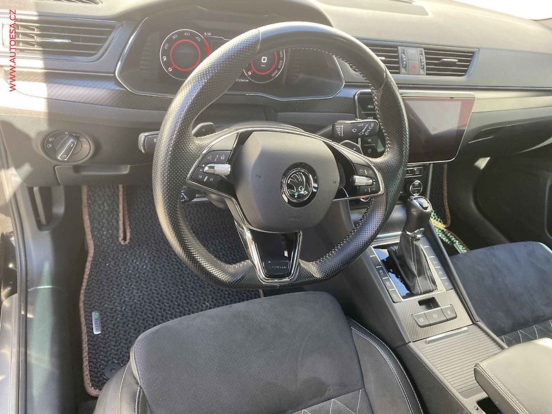Škoda Superb (2021) 2.0TDi 4x4, DSG, LED, ACC - fotka 13 z 21