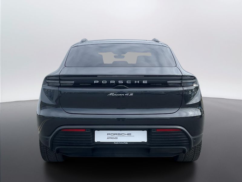 Porsche Macan 4s - fotka 7 z 26