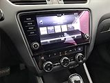 Škoda Octavia (2017) 2.0 TDI, Automat, Tempomat - náhled 12