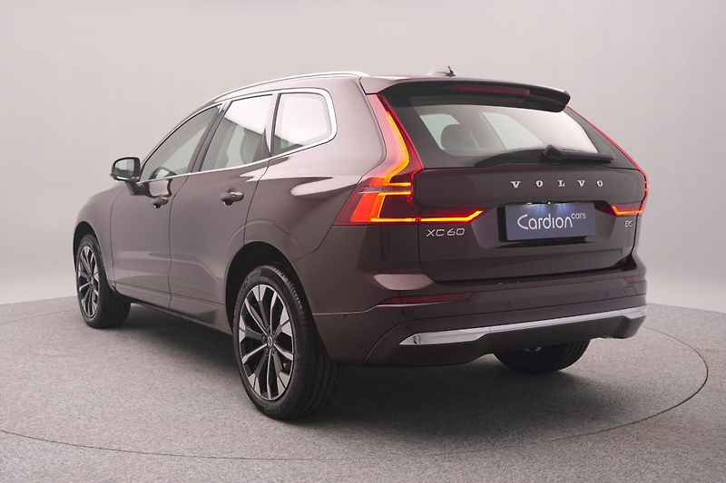 Volvo XC60 (2026) B5 AWD AUT BRIGHT ULTRA - fotka 10 z 26