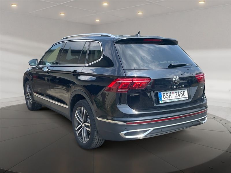 Volkswagen Tiguan Allspace 2,0 TDI Elegance 4Motion DSG - fotka 4 z 11