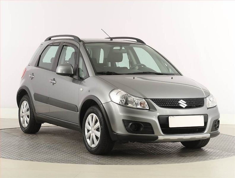 Suzuki SX4 (2013) 1.6 VVT, Serv.kniha - fotka 1 z 15