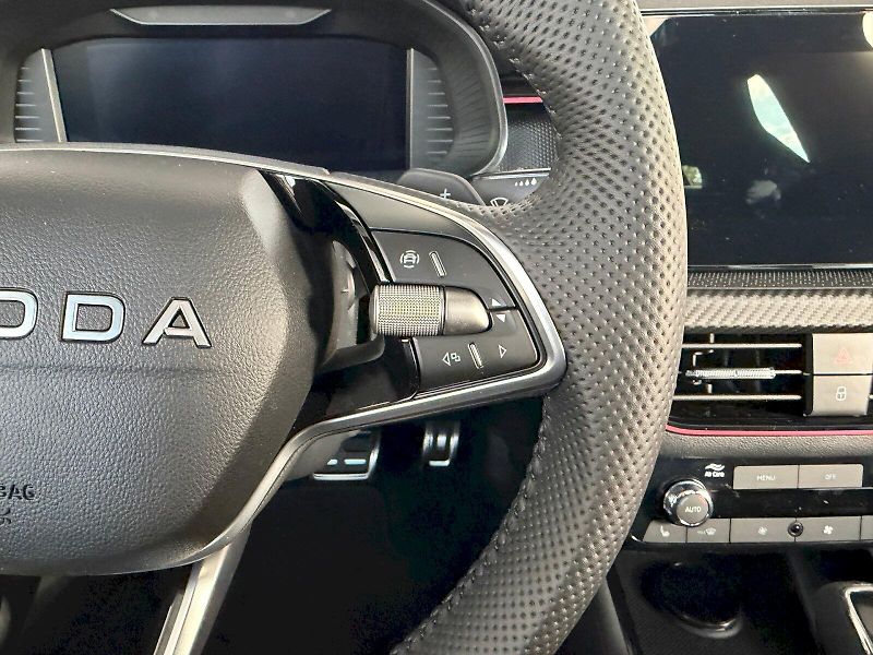 Škoda Scala (2026) Monte Carlo 1.0 TSI / 85 kW DS - fotka 11 z 26