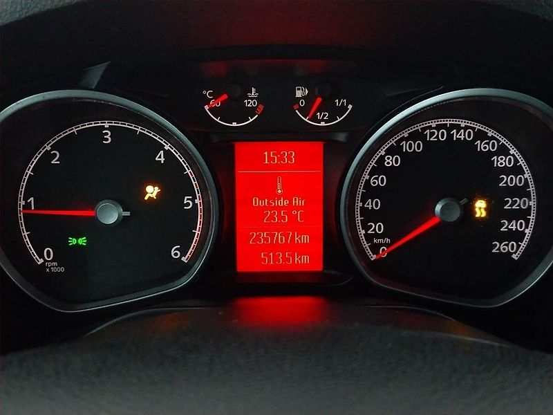 Ford Galaxy (2006) Ghia 2.0 TDCi, 7 míst - fotka 11 z 20