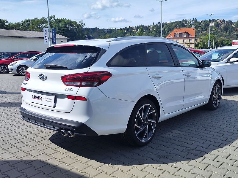 Hyundai i30 1.5 T-GDI/117kW N-Line - fotka 5 z 35