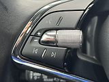 Škoda Kamiq (2021) 1.0TSi DSG Style, Kamera, ACC  - náhled 24