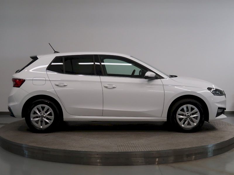 Škoda Fabia (2025) SELECTION 1.0TSI 85KW - fotka 8 z 41