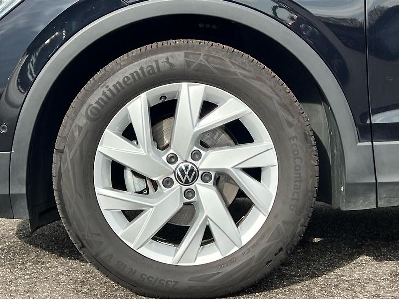 Volkswagen Tiguan 1,5 TSi 110kW 7DSG ELEGANCE - fotka 12 z 31