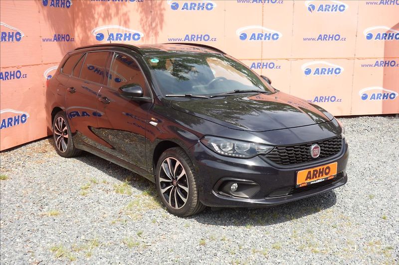 Fiat Tipo 1,4 T-JET 88KW, ČR, SERVIS.KN. - fotka 1 z 38