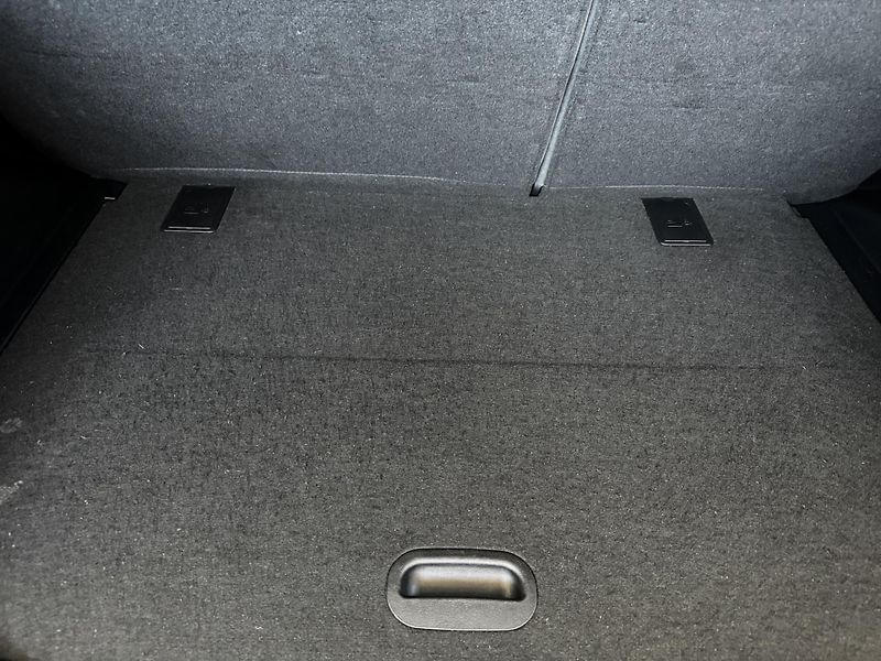 Hyundai ix20 (2019) 1.6i 91 KW - CZ - 1.Majitel - fotka 18 z 18