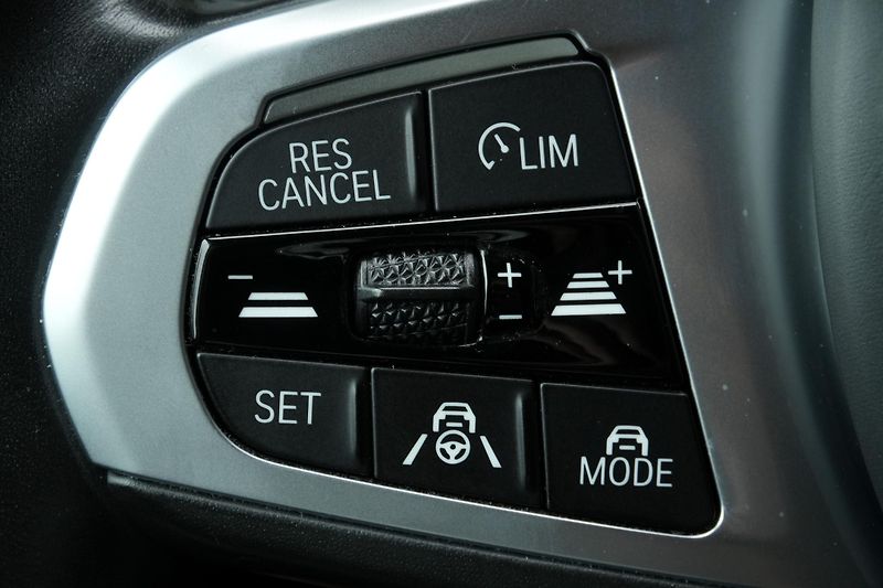 BMW X5 45e, ČR, H/K, Ventilace, Tažné - fotka 19 z 43