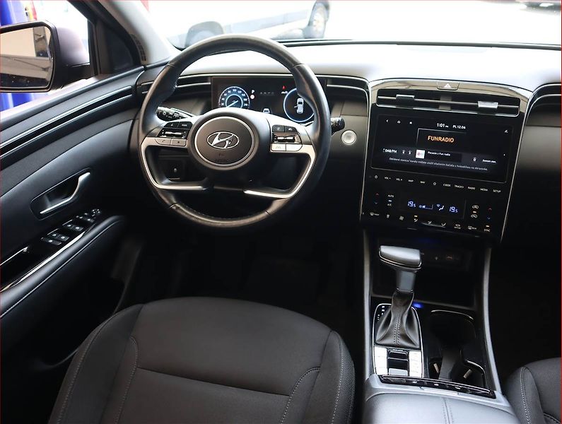 Hyundai Tucson (2021) 1.6 CRDi 48V MHEV - fotka 7 z 21