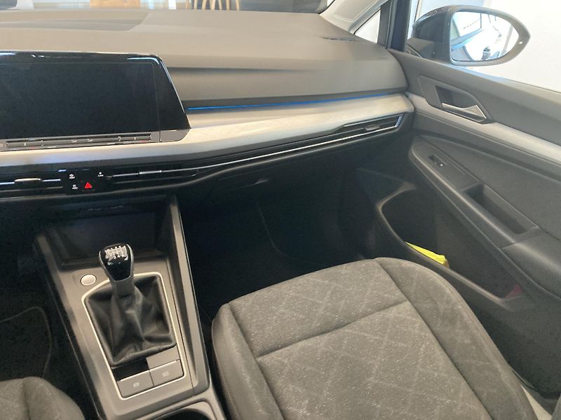 Volkswagen Golf 1.5 TSI EVO 96 kW Life Va - fotka 11 z 27