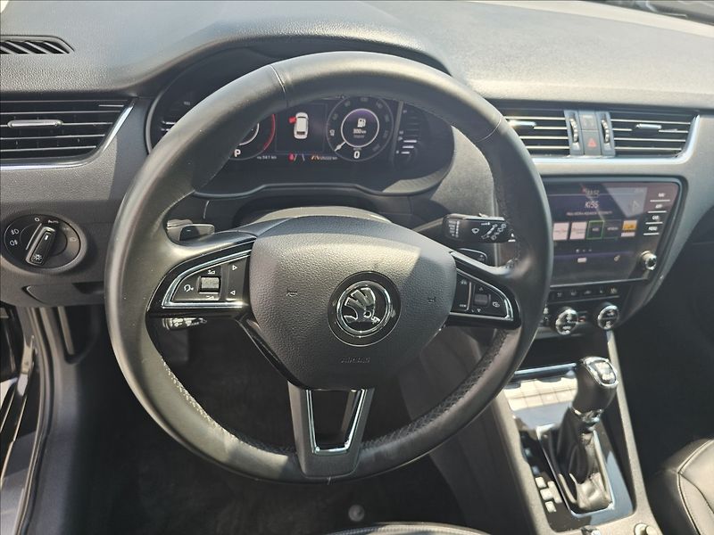 Škoda Octavia III 2,0TDi 110KW STYLE + - fotka 12 z 46