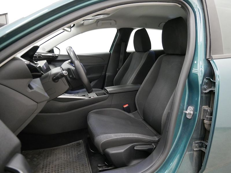 Peugeot 308 - fotka 6 z 6