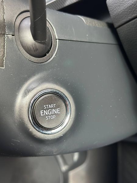 Škoda Superb (2017) III SPORTLINE 140KW DSG - fotka 33 z 48