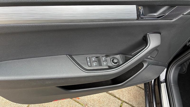 Škoda Superb (2022) Škoda Superb Liftback 2.0 TDI  - fotka 12 z 18