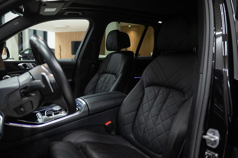 BMW X5 (2025) 30xd M-SPORT NEZAVISLÉ TAŽNÉ - fotka 23 z 52