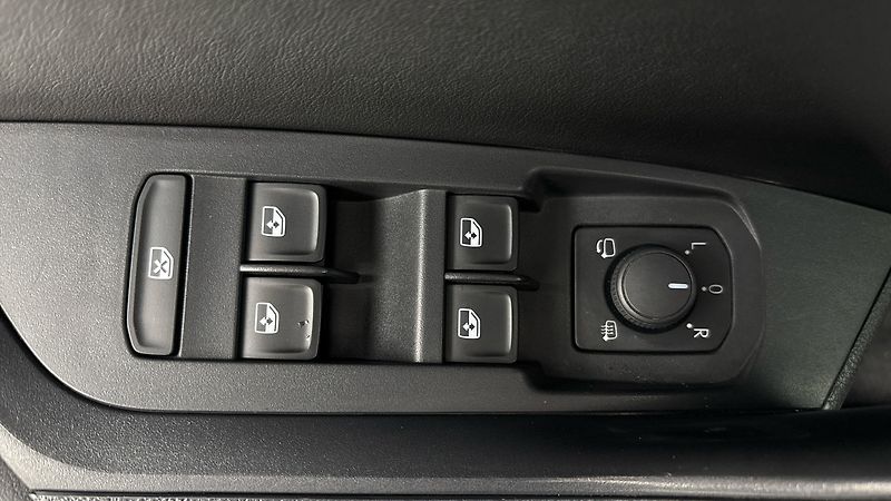 Škoda Kodiaq 2.0 TDI DSG 4x4 L&K - fotka 25 z 32