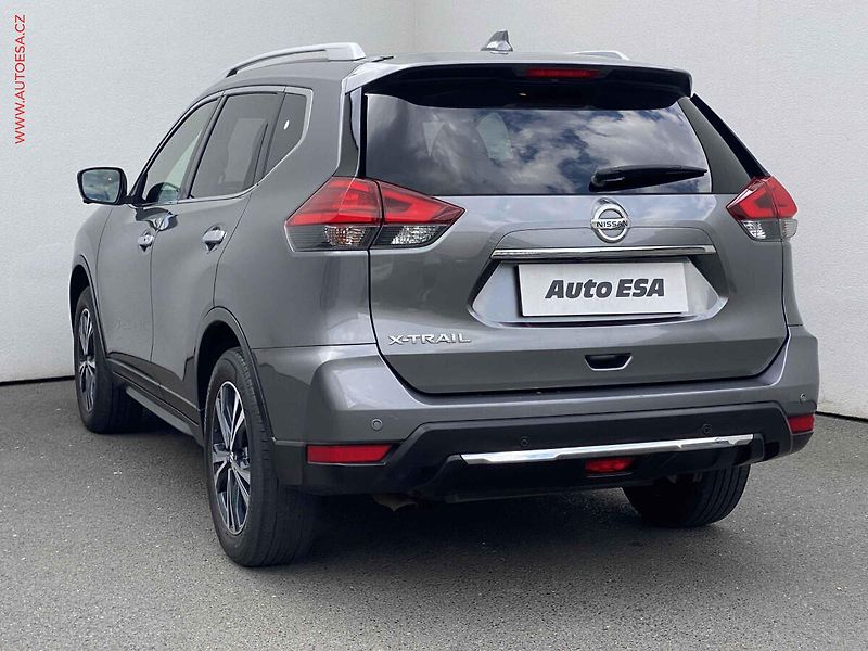 Nissan X-Trail (2020) 1.3 DiG-T, N-Connecta, AT - fotka 6 z 20