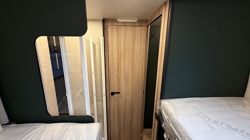 Rimor (2027) KILIG 695-121KW-AUT-XEN-3500KG - fotka 18 z 20