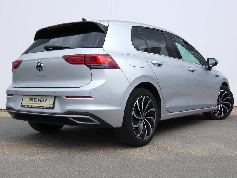 Volkswagen Golf (2021) Style 1,5 TSI 110KW - fotka 10 z 30