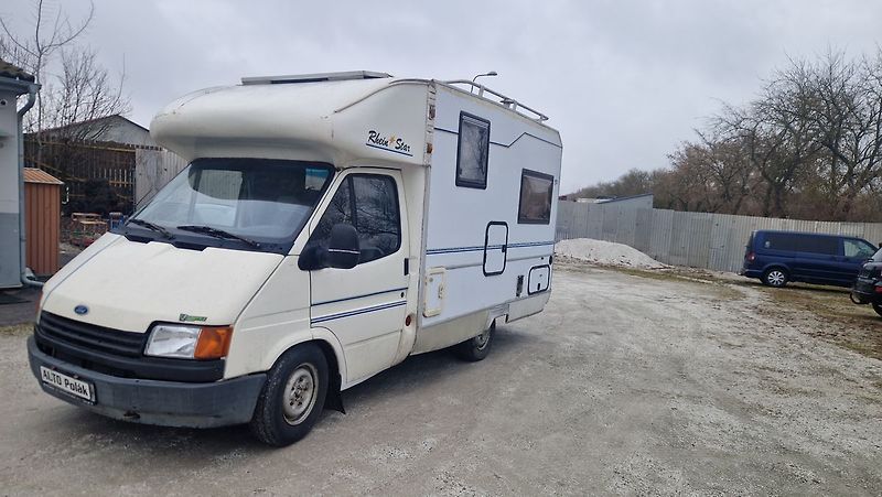 Ford Transit 2,5 D - fotka 1 z 12