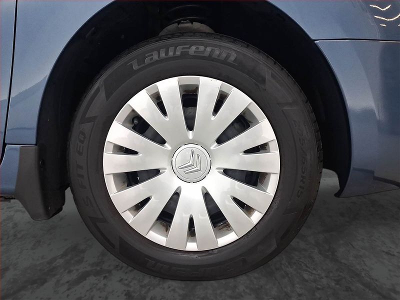 Citroën Berlingo (2011) 1.6 HDi, 5Míst, ČR - fotka 15 z 16
