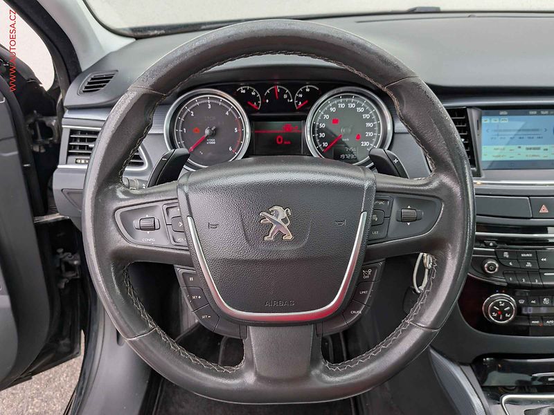 Peugeot 508 (2013) 1.6 eHDi, AT - fotka 12 z 13