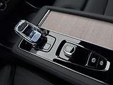 Volvo XC90 (2026) B5 AWD AUT BRIGHT PLUS 7-míst - náhled 23