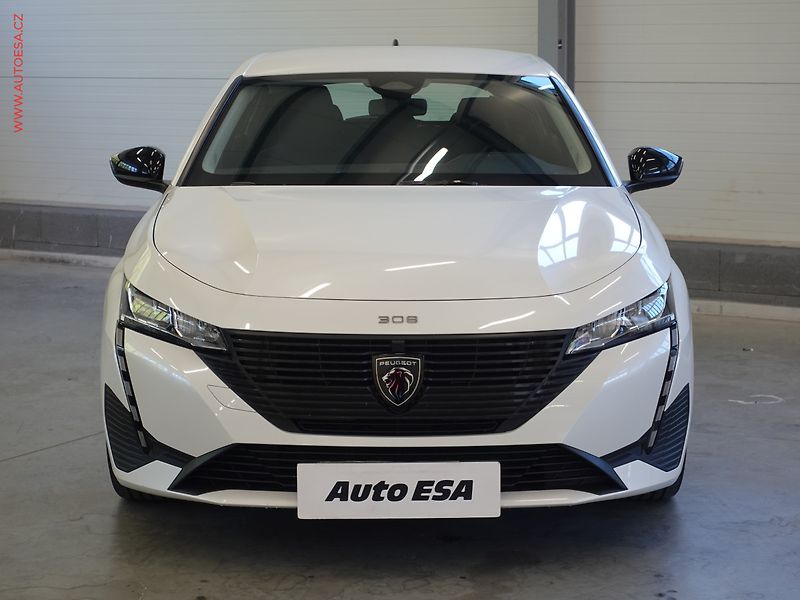 Peugeot 308 (2022) 1.2PT, ČR, Klima - fotka 2 z 21