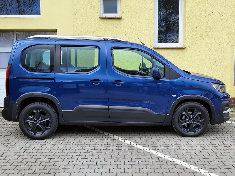 Peugeot Rifter 1,5 B-HDi 96kW,1.majitel,CZ - fotka 5 z 37