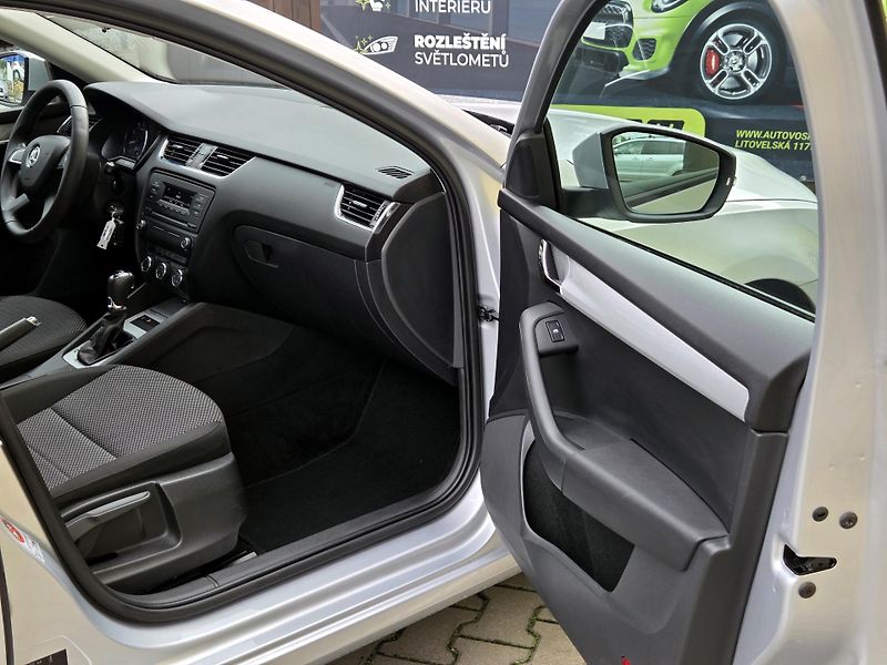 Škoda Octavia 1,2TSi DSG SERV.ŠKODA - fotka 24 z 47