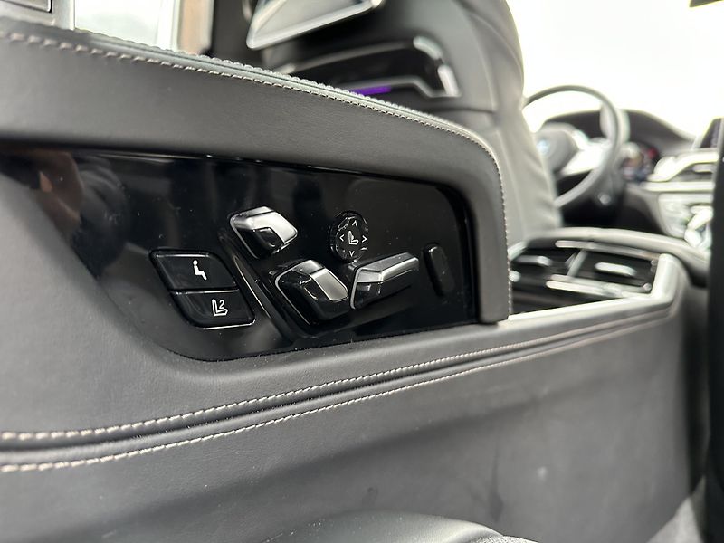 BMW Řada 7 (2019) BMW 745Le xDrive LONG aut. ser - fotka 23 z 57
