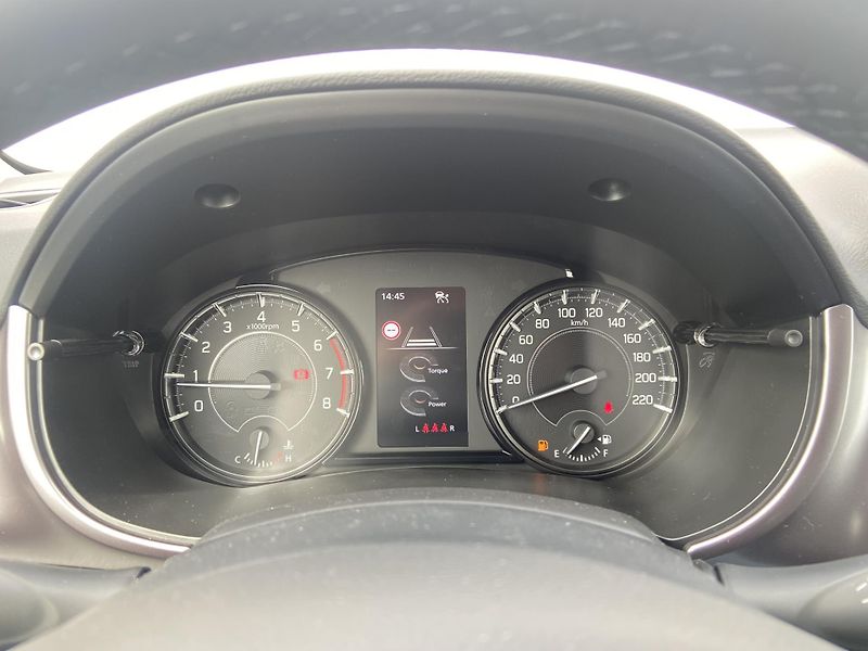 Suzuki Vitara 1.4 BoosterJet 81kW Premium - fotka 16 z 20