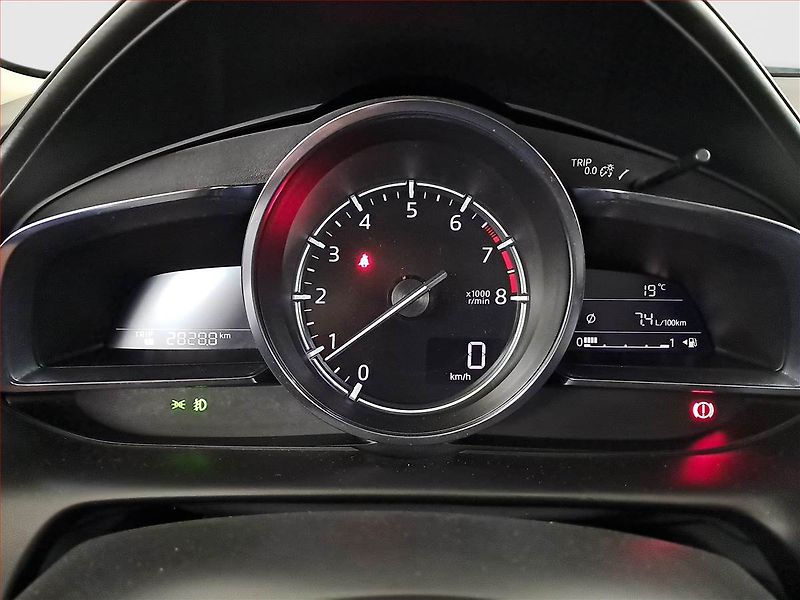 Mazda CX-3 (2018) Revolution TOP 2.0 Skyactiv-G - fotka 11 z 18