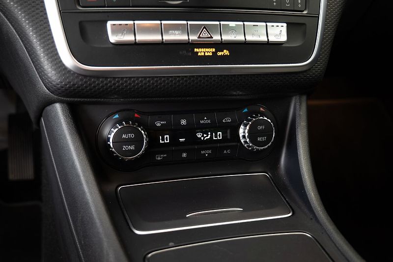 Mercedes-Benz Třídy A 180d Style - fotka 15 z 22