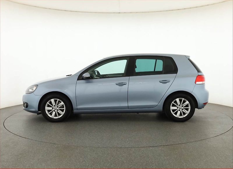 Volkswagen Golf (2012) 1.4 TSI, Park. senzory - fotka 3 z 17