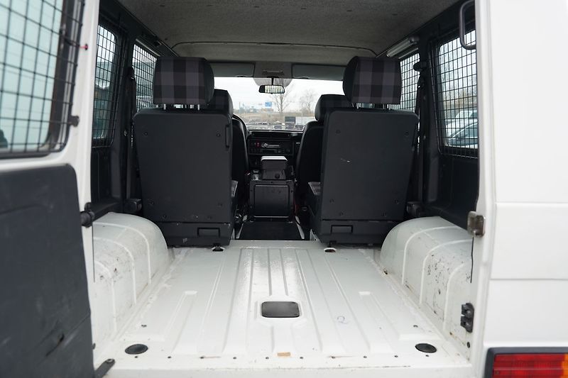 Mercedes-Benz Třídy G G 300 PUR Professional 4 místa - fotka 16 z 16