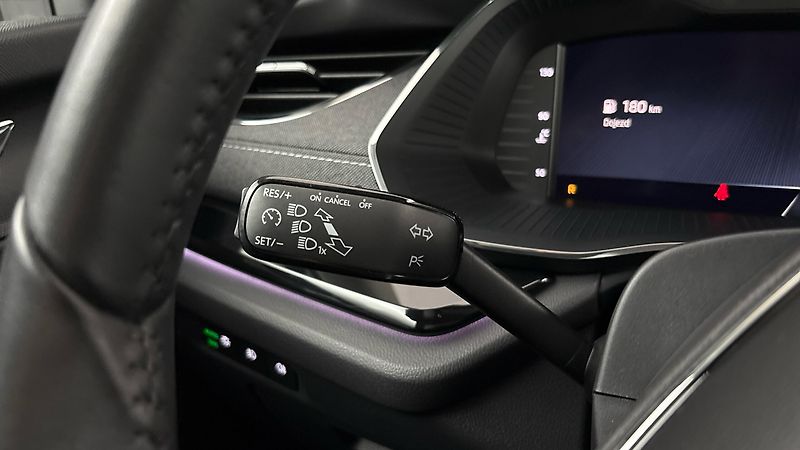 Škoda Octavia 2.0 TDI DSG Style - fotka 14 z 27