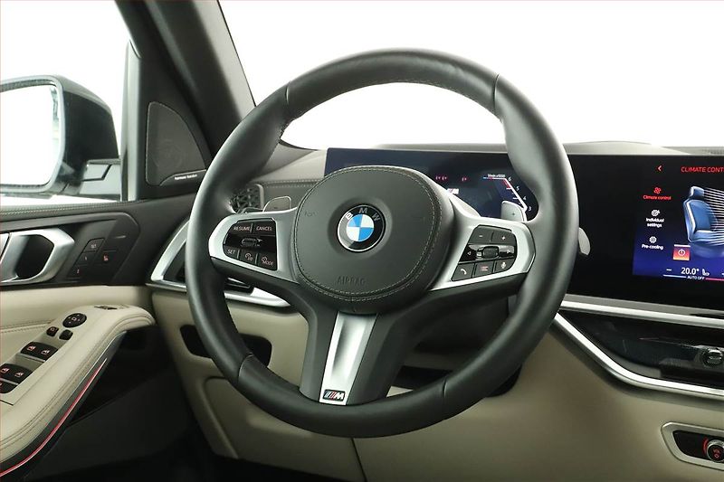 BMW X5 (2025) xDrive30d - fotka 20 z 23