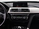 BMW Řada 3 (2019) 320d xDrive GT, 4X4, Automat - náhled 12