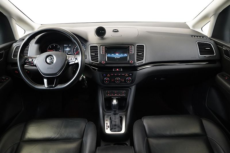 Volkswagen Sharan - fotka 5 z 25