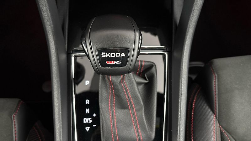 Škoda Kodiaq 2.0 TSI DSG 4x4 RS - fotka 26 z 31