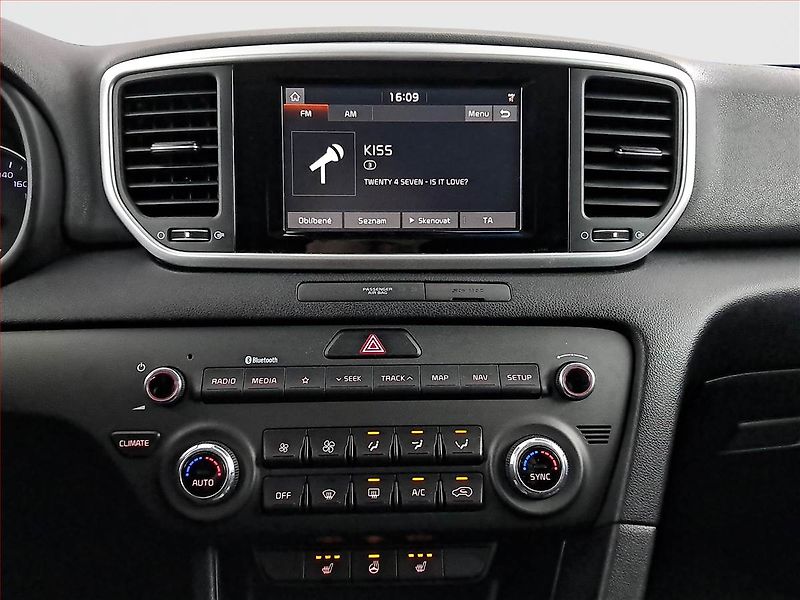 Kia Sportage (2021) 1.6 T-GDI, 4X4, Automat, ČR - fotka 12 z 22