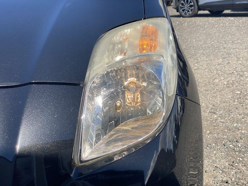 Toyota Yaris 1.3i, ČR, TerraCool, 2x kola - fotka 8 z 12